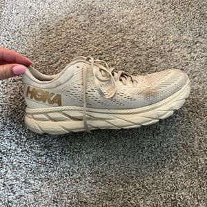 Hoka Clifton 7 in Almond Milk and Bronze/Gold